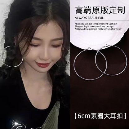 圓圈誇張耳環－細節特寫41｜https://igowo.tw/