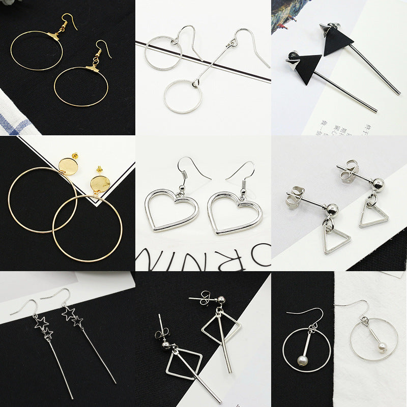 三角形圓圈不對稱耳環－商品主圖｜https://igowo.tw/
