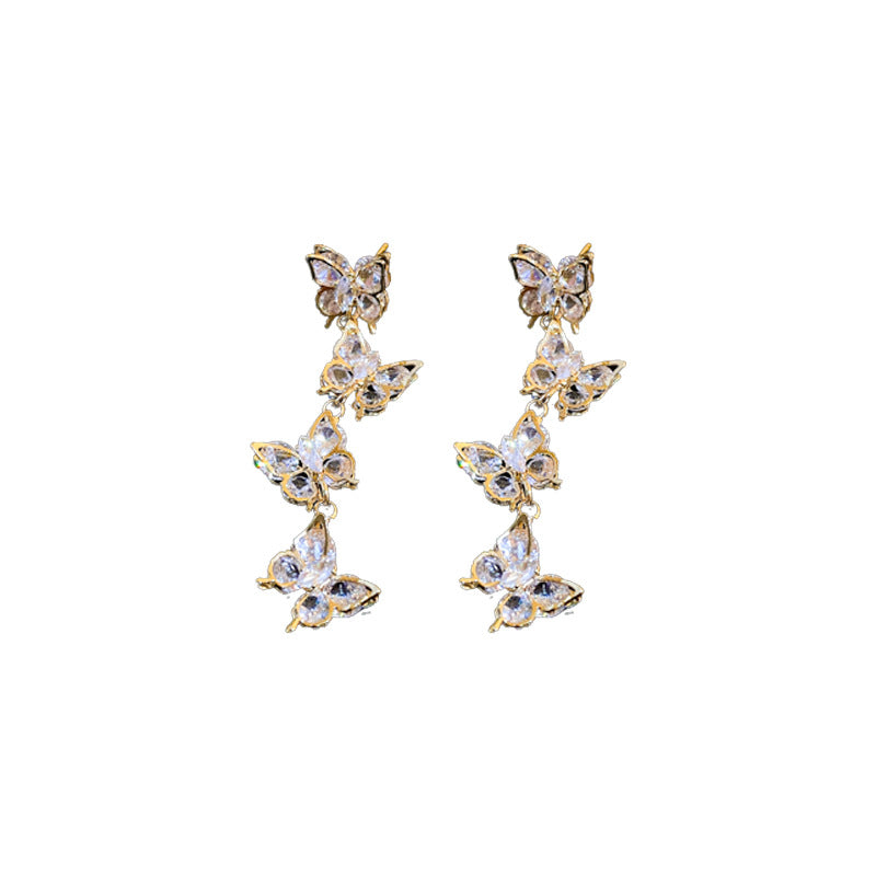金色鋯石蝴蝶流蘇耳環－細節特寫3｜https://igowo.tw/