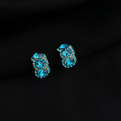 金色琺瑯花朵耳夾－細節特寫18｜https://igowo.tw/
