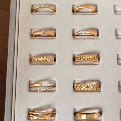 金色鋯石微鑲簡約戒指－商品主圖｜https://igowo.tw/