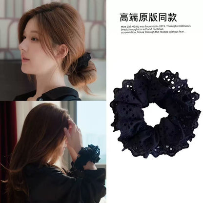 大腸圈格紋多層髮圈－珍珠抓夾款細節｜https://igowo.tw/