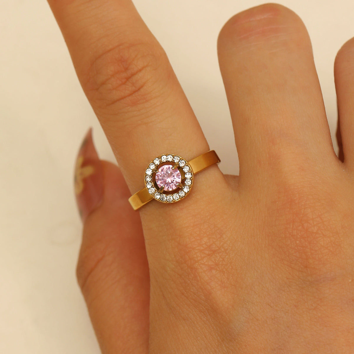 鋯石水滴可調式戒指－細節特寫8｜https://igowo.tw/