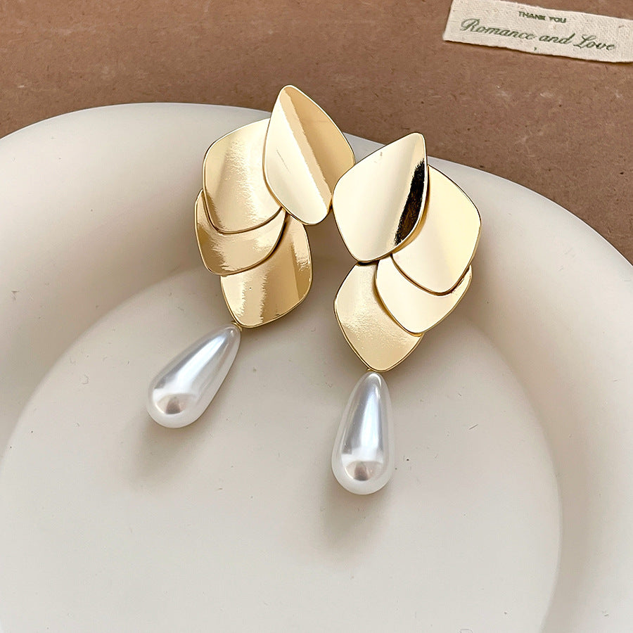 撞色珍珠橢圓簡約耳環