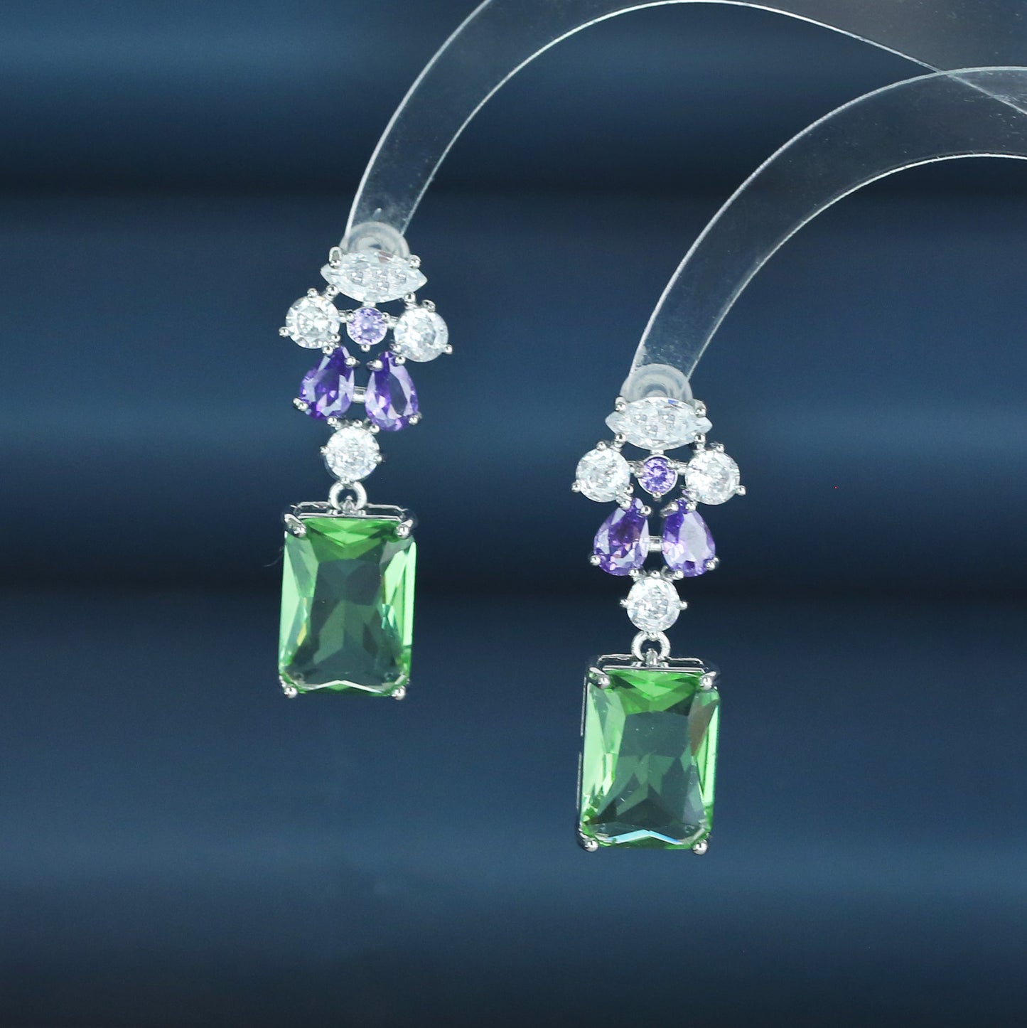 S925鋯石微鑲耳環－商品主圖｜https://igowo.tw/