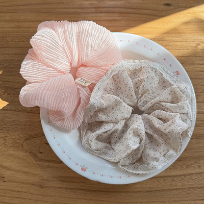 粉色碎花大腸圈髮圈－商品主圖｜https://igowo.tw/