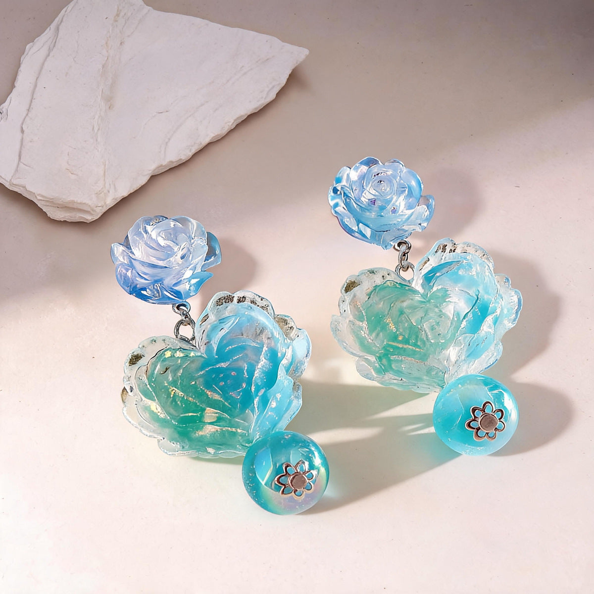 樹脂銀針花朵簡約耳釘