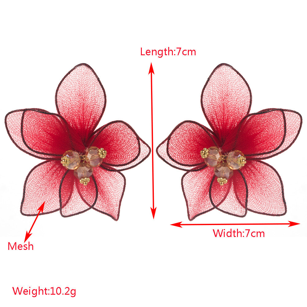 布面花朵雙層立體耳釘－白色款實拍｜https://igowo.tw/