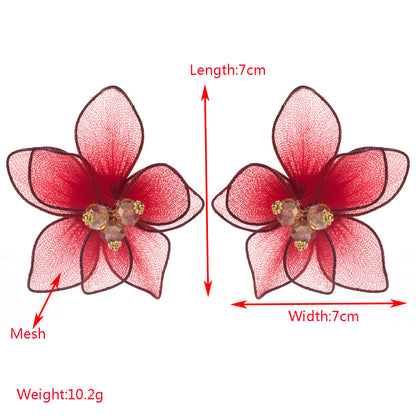 布面花朵雙層立體耳釘－白色款實拍｜https://igowo.tw/