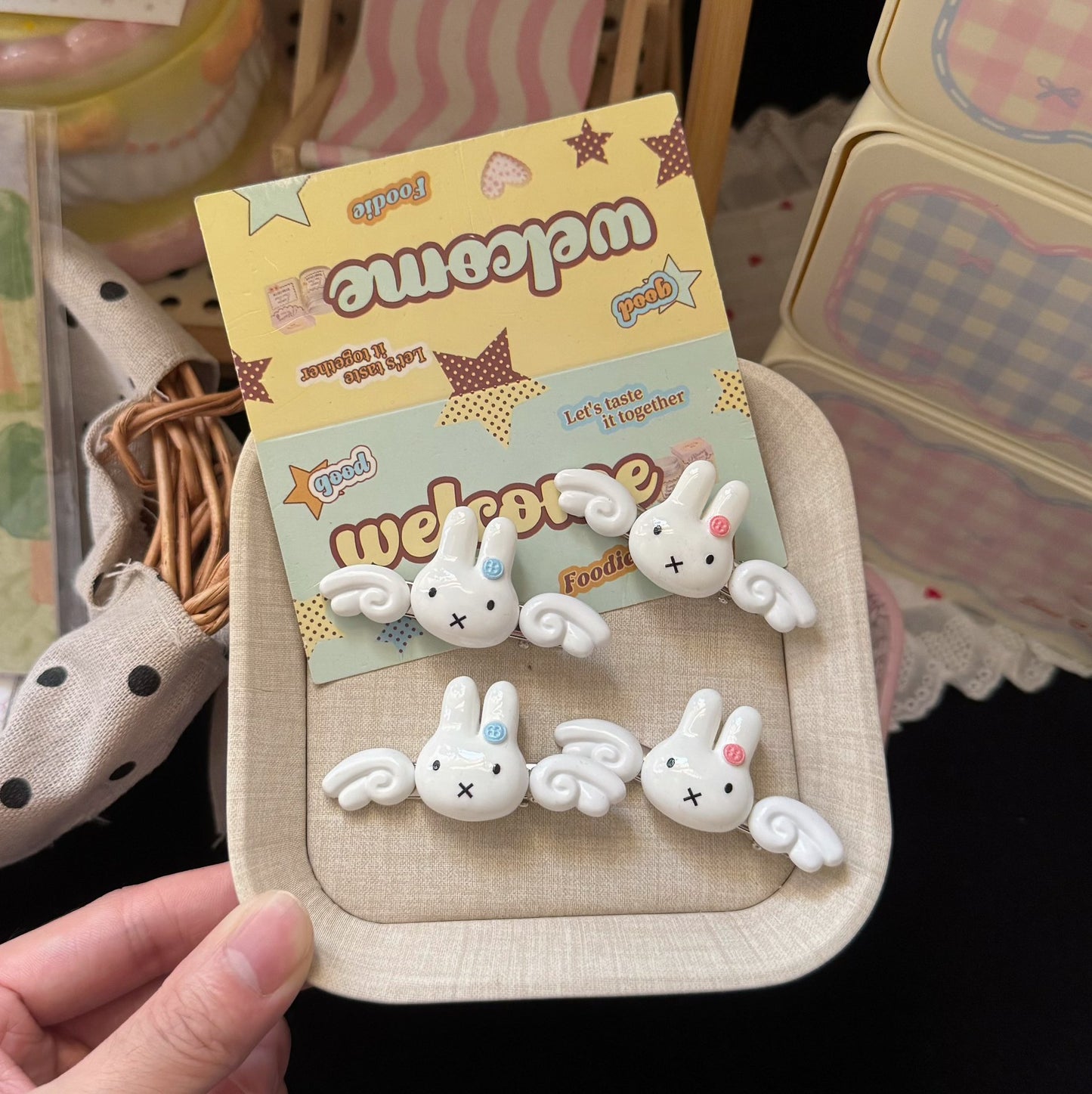 粉色兔子翅膀髮夾－商品主圖｜https://igowo.tw/