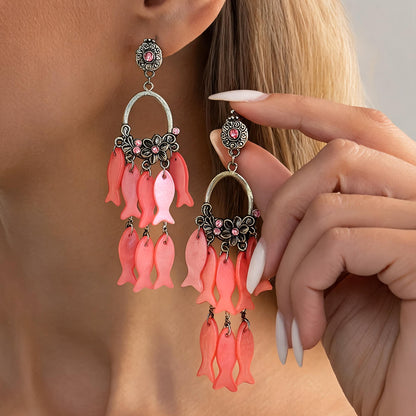 銀針魚尾流蘇鑲鑽耳釘－商品主圖｜https://igowo.tw/