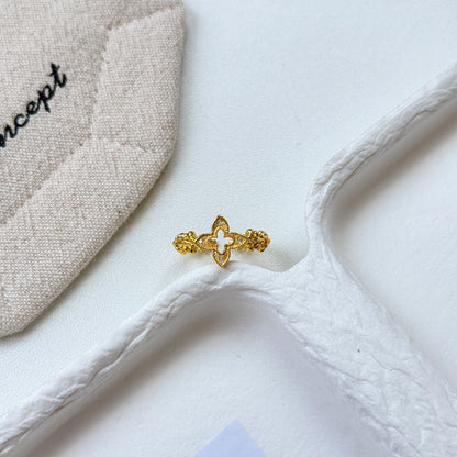鋯石幸運草微鑲戒指