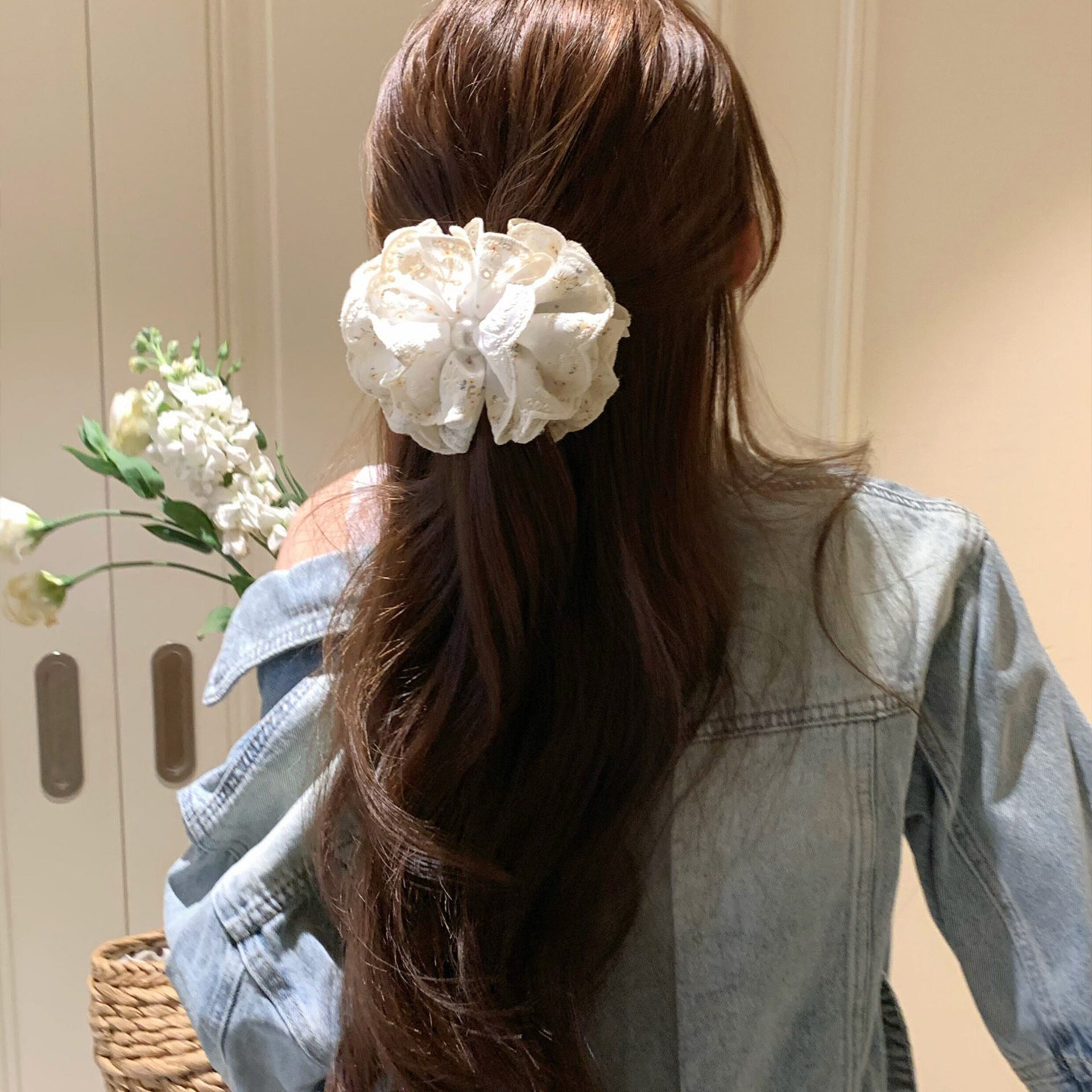 珍珠蕾絲碎花髮夾－商品主圖｜https://igowo.tw/