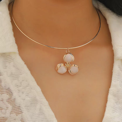 彩色琺瑯花朵雙層耳釘－細節特寫7｜https://igowo.tw/