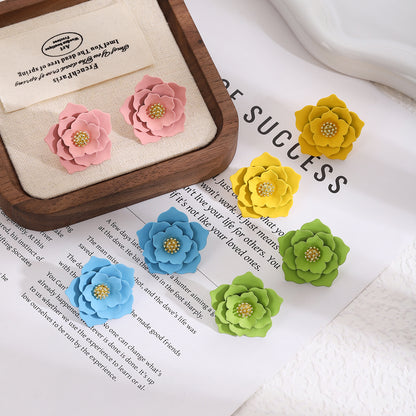 銀針花朵耳釘－商品主圖｜https://igowo.tw/