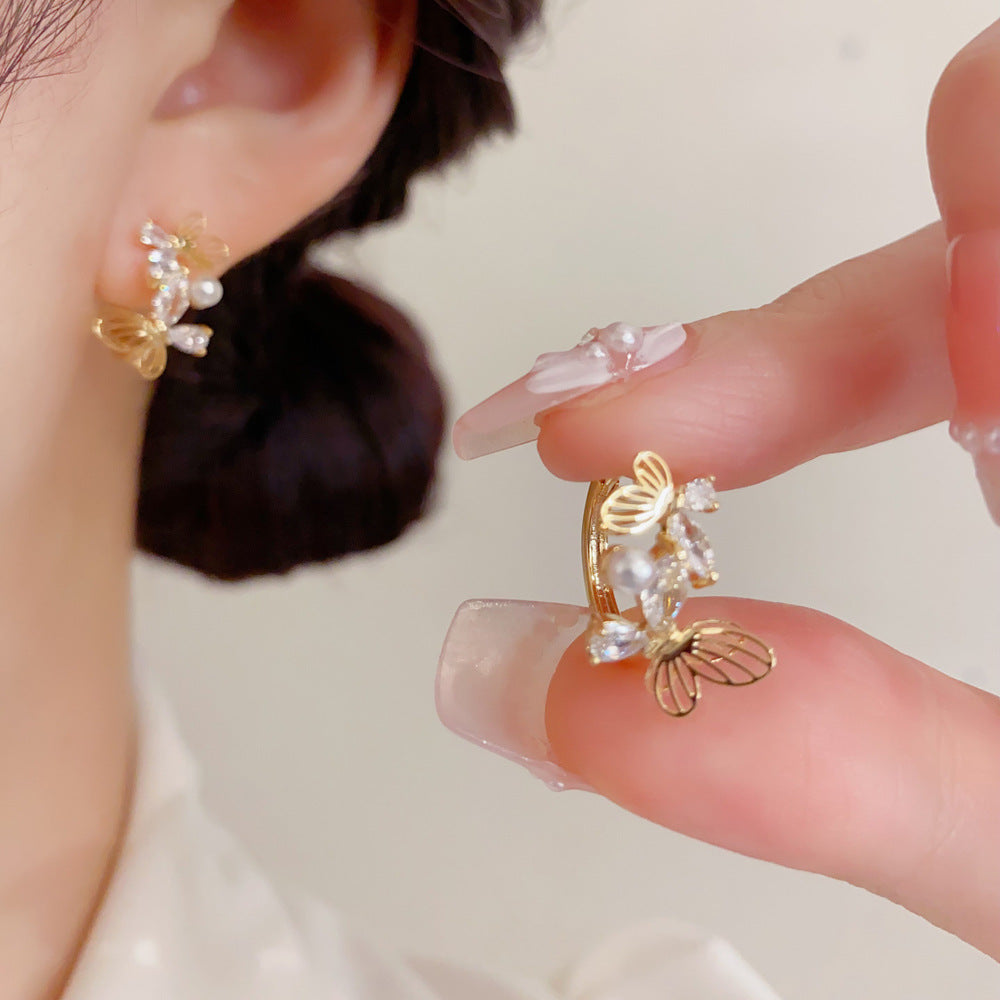 鋯石蝴蝶小巧簡約耳扣－第二視角實拍｜https://igowo.tw/