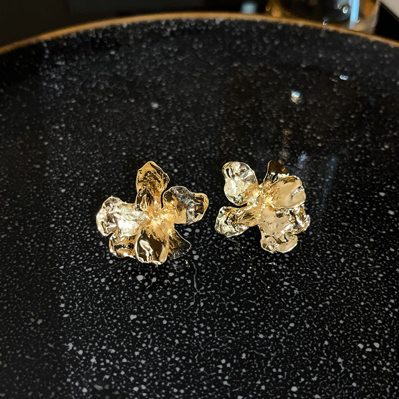珍珠銀針花朵簡約耳釘－17#銀針-銀色款細節12｜https://igowo.tw/