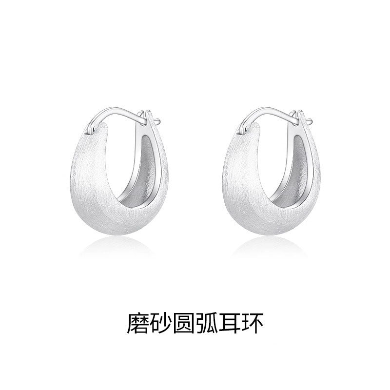 素圈拉絲耳環