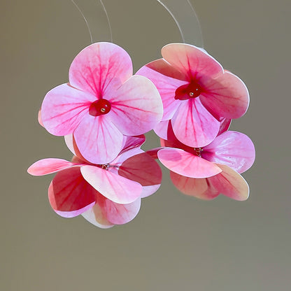 雲霧花澗~鳶尾藍銀針樹脂花朵耳釘海島度假風耳環清新甜美耳飾女