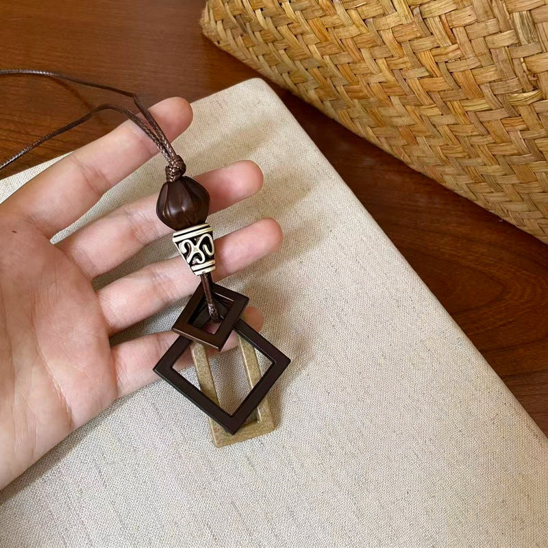 樹脂方形圓形墜飾項鍊