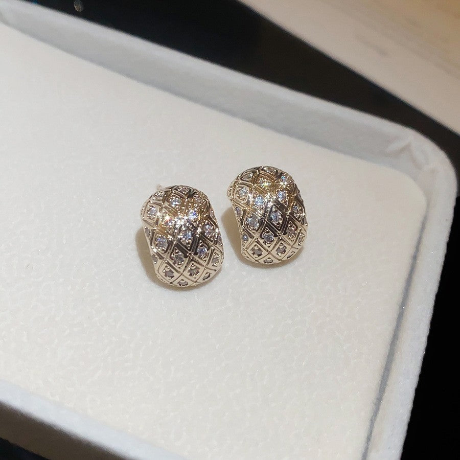 金色鋯石方形精雕耳釘