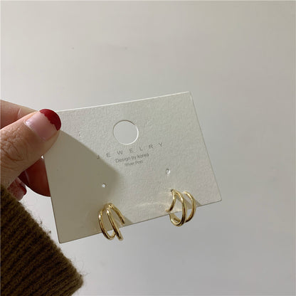 銀針扭紋簡約耳環－細節特寫57｜https://igowo.tw/