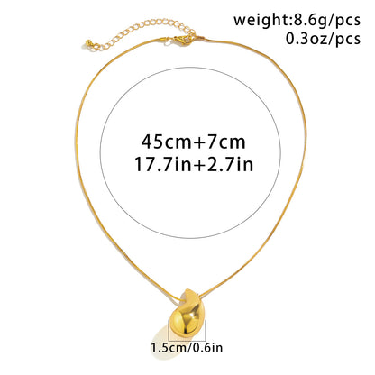 水滴蛇骨墜飾簡約項鍊－細節特寫2｜https://igowo.tw/