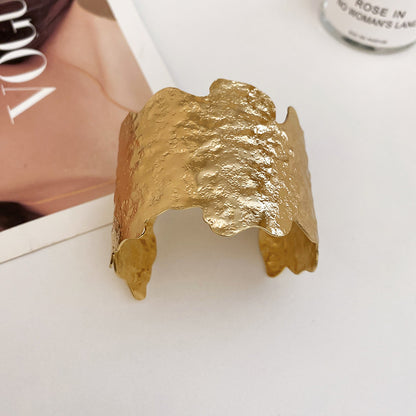 歐美跨境金屬褶皺不規則圓形開口手鐲輕奢高級感手環巨好看手飾女