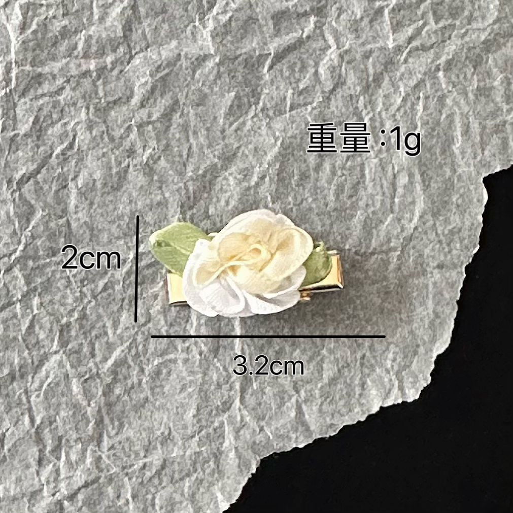 白色花朵簡約髮夾