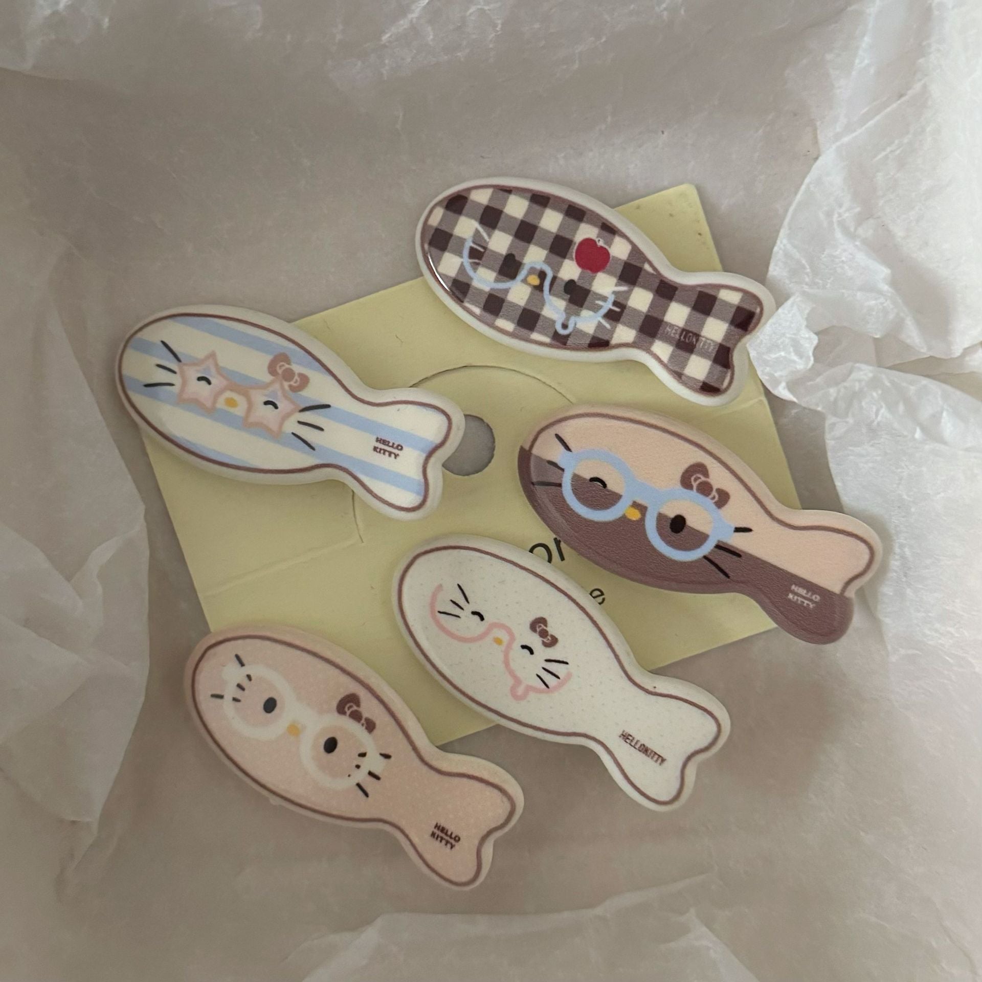 棕色魚尾貓咪髮夾－商品主圖｜https://igowo.tw/