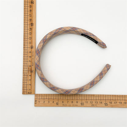 彩色布面格紋寬版髮箍－綠色格子款細節｜https://igowo.tw/