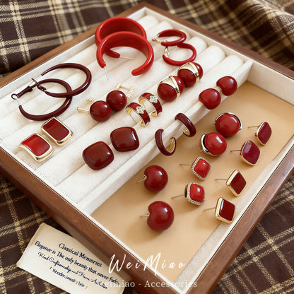 紅色琺瑯方形復古耳環－商品主圖｜https://igowo.tw/