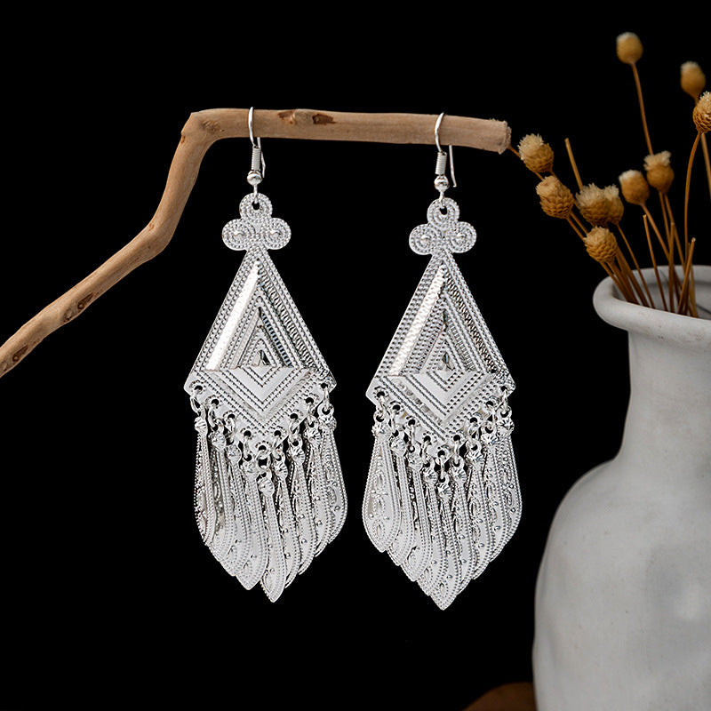 樹葉流蘇長版耳環－細節特寫49｜https://igowo.tw/