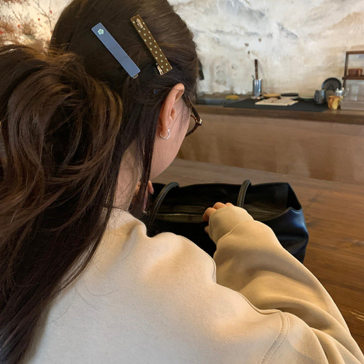 彩色波點愛心髮夾套組－第二視角實拍｜https://igowo.tw/