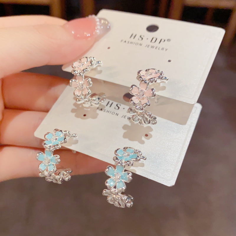 花朵圓圈簡約耳環－商品主圖｜https://igowo.tw/