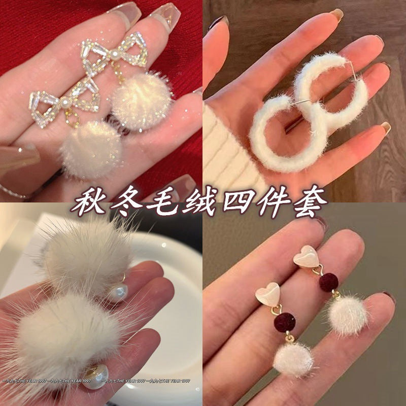 絨面銀針圓形復古耳環－商品主圖｜https://igowo.tw/