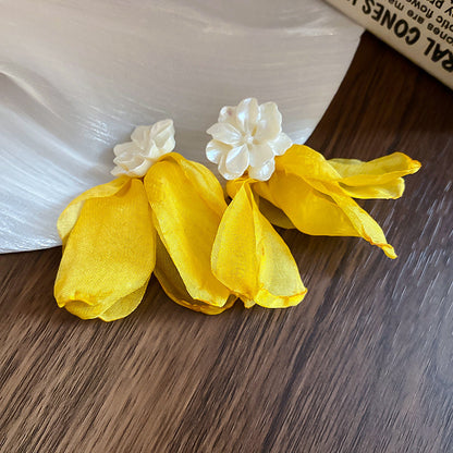 花朵流蘇耳環－細節特寫8｜https://igowo.tw/