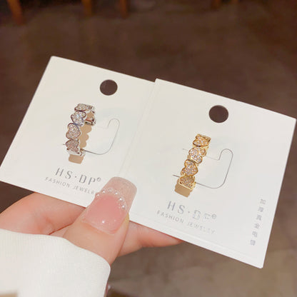 鋯石愛心微鑲戒指－商品主圖｜https://igowo.tw/