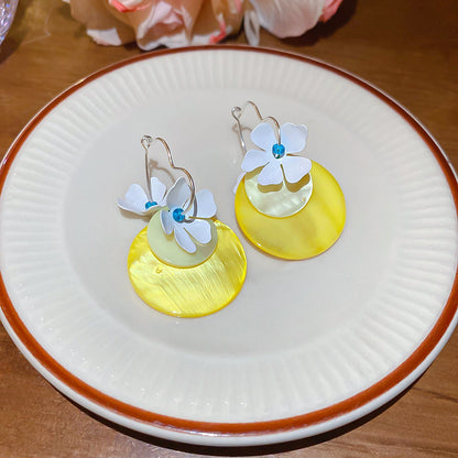 黃色蝴蝶花朵流蘇耳環－細節特寫6｜https://igowo.tw/