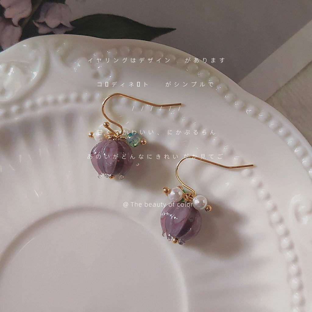 琉璃玻璃花朵耳環－商品主圖｜https://igowo.tw/