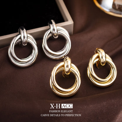 銀針圓圈雙層簡約耳釘－商品主圖｜https://igowo.tw/