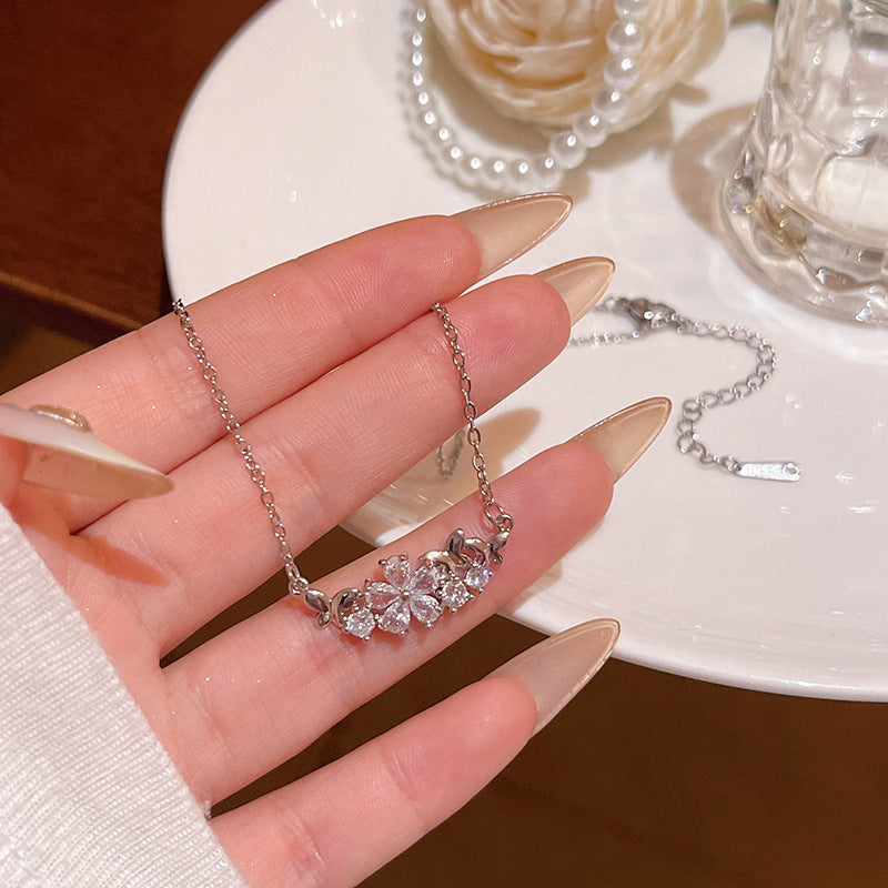 春季新款鋯石花朵項鏈