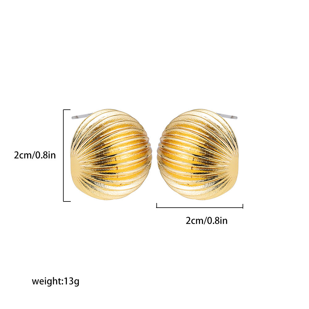不鏽鋼愛心簡約耳釘－細節特寫6｜https://igowo.tw/