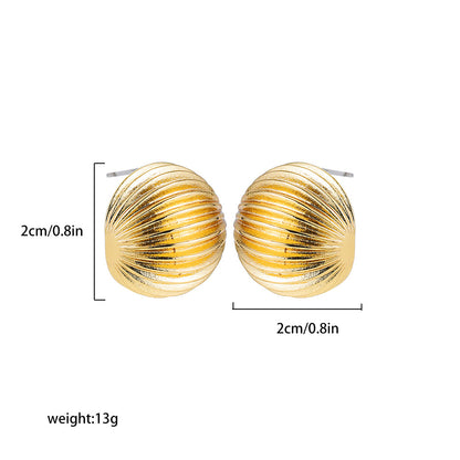 不鏽鋼愛心簡約耳釘－細節特寫6｜https://igowo.tw/