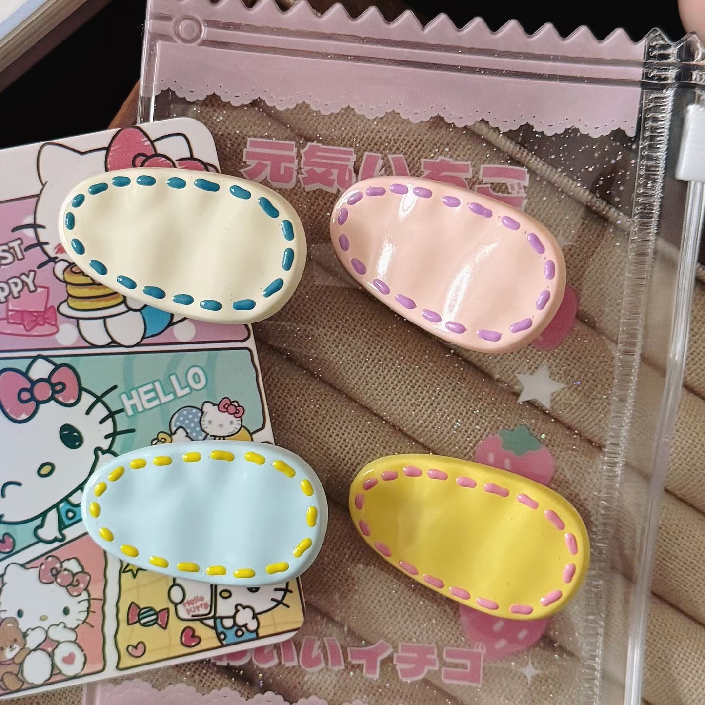 彩色波點橢圓簡約髮夾－商品主圖｜https://igowo.tw/
