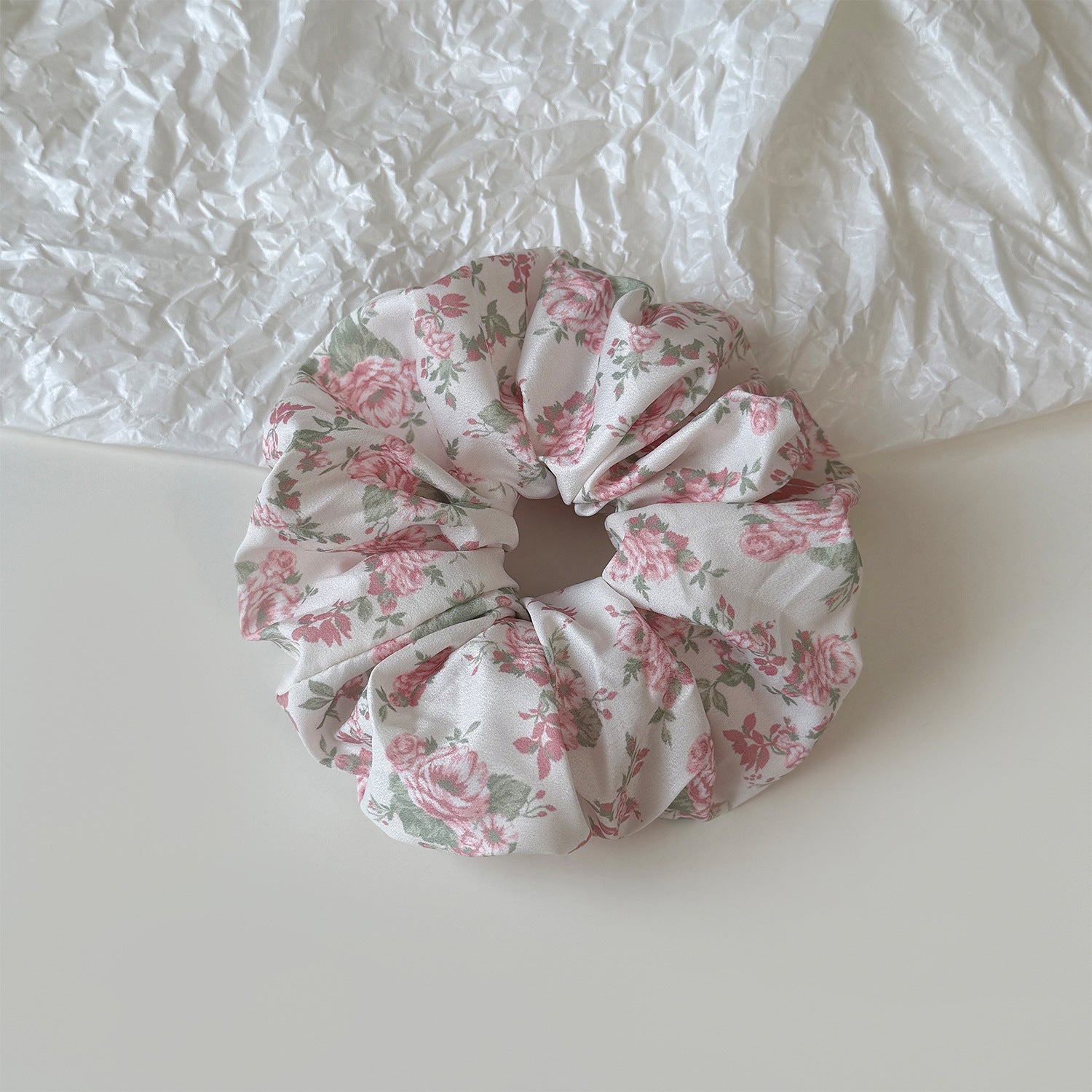 碎花大腸圈髮圈－青綠寬版髮箍款細節｜https://igowo.tw/