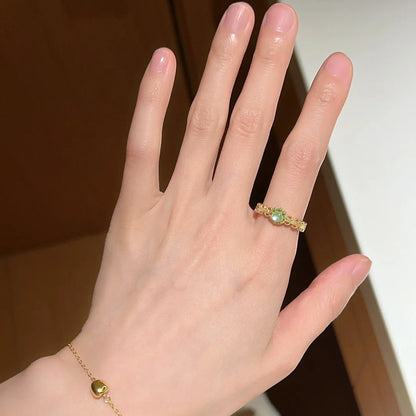 彩色琺瑯蝴蝶花朵戒指－細節特寫17｜https://igowo.tw/