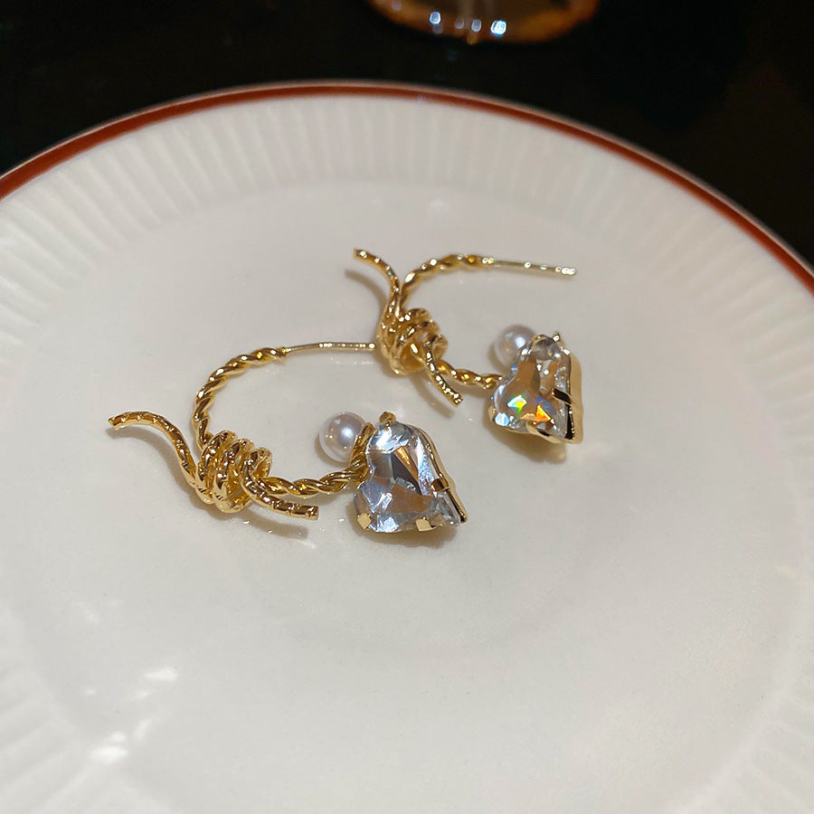 銀針鑲鉆愛心C形珍珠耳環法式復古個性時尚耳環輕奢高級感耳飾女