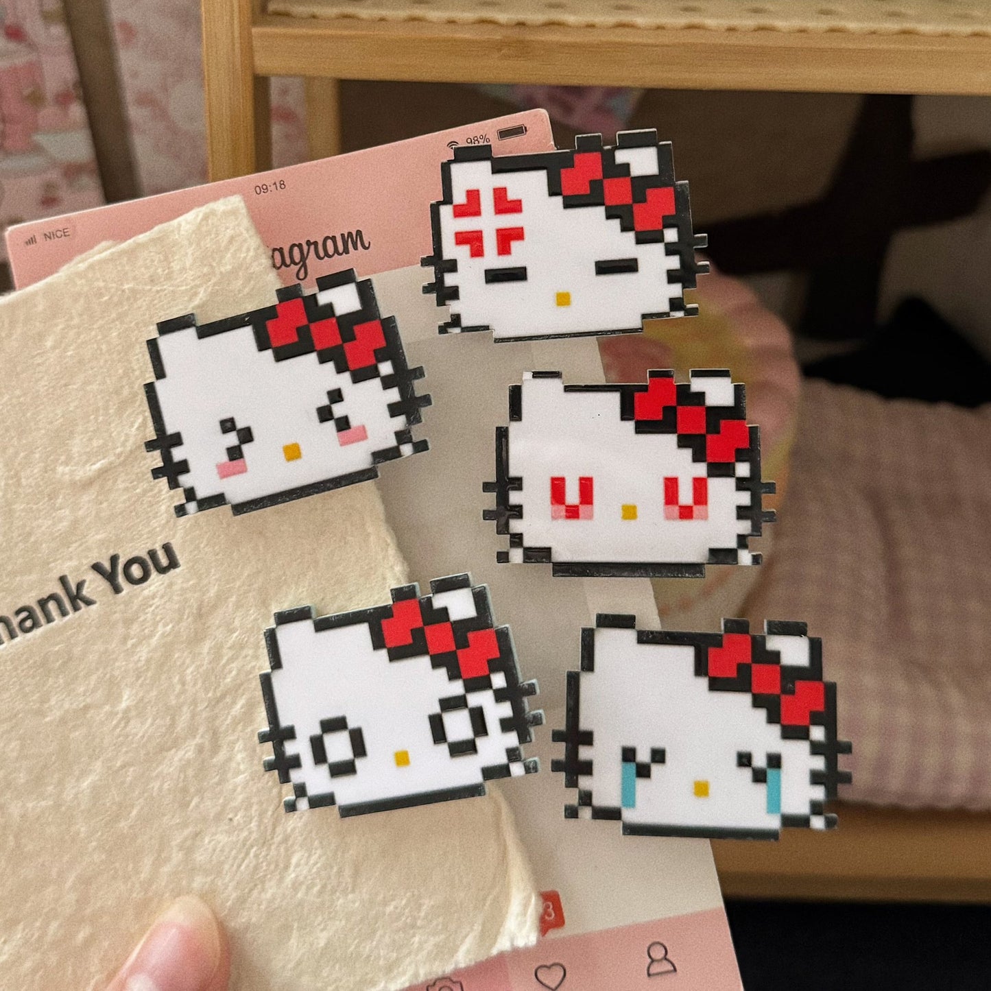 紅色貓咪卡通髮夾－商品主圖｜https://igowo.tw/