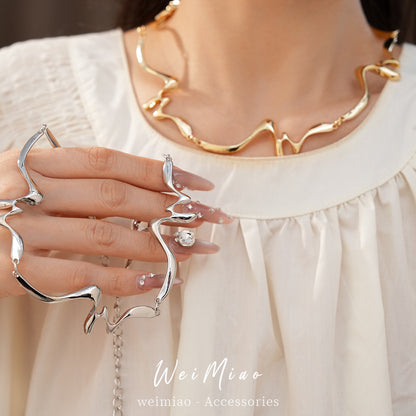 金屬不規則簡約項鍊－項鍊-銀色款實拍｜https://igowo.tw/